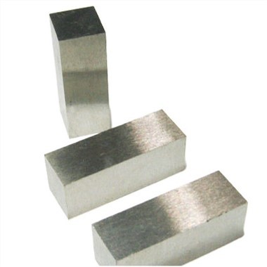 AlNiCo bloku magnēts