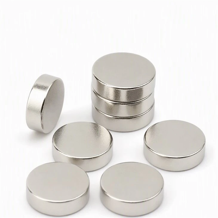 D6x3 mm neodīma disku magnēti